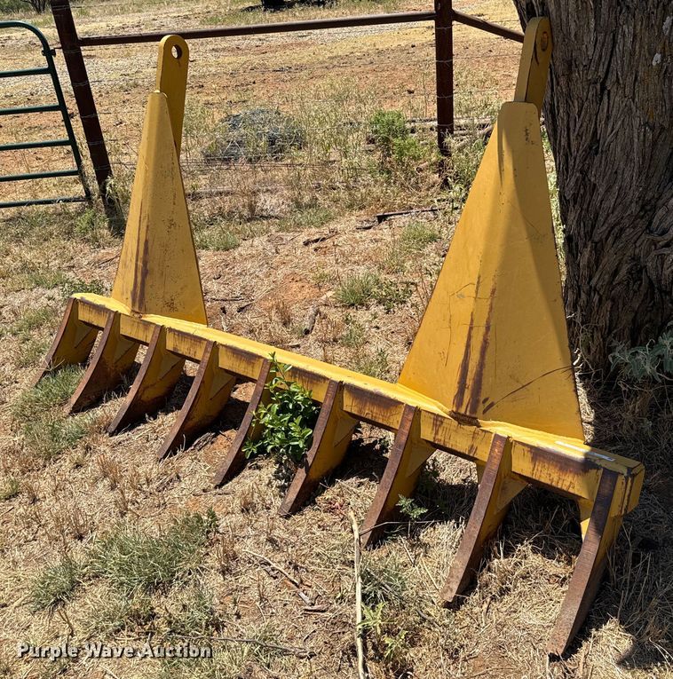 Dozer rake attachment  - NQ9745