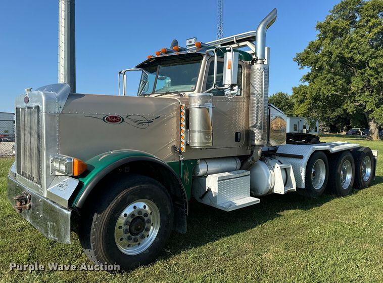 2007 Peterbilt 379 semi truck - DP6681