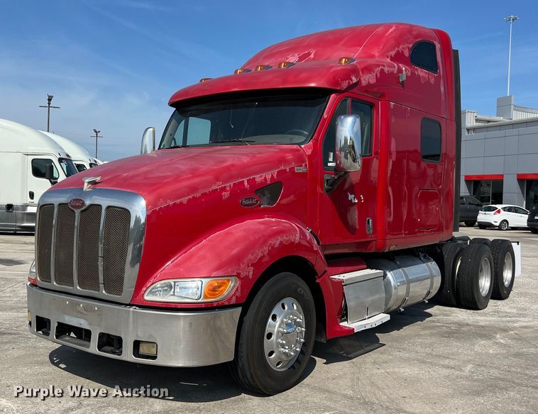 2007 Peterbilt  387 semi truck - EJ2935