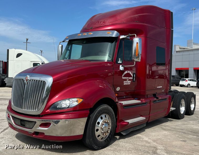 2015 International  ProStar Plus 122 semi truck - EJ2937