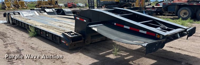 1988 Eager Beaver lowboy equipment trailer - IB9455