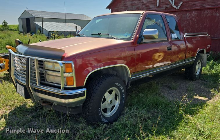1991 Chevrolet K1500 Ext. Cab pickup truck - DS4783