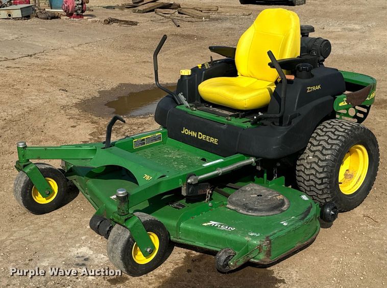 John Deere 797 ZTR lawn mower - DX1152