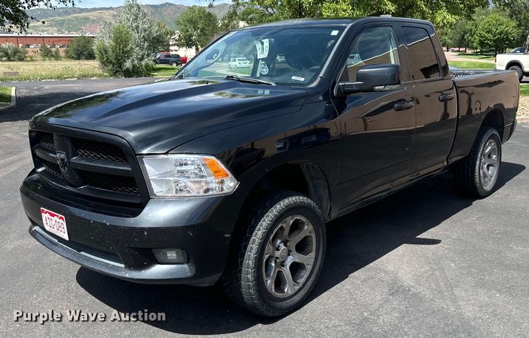 2010 Dodge  Ram 1500 Quad Cab pickup truck - DX3574