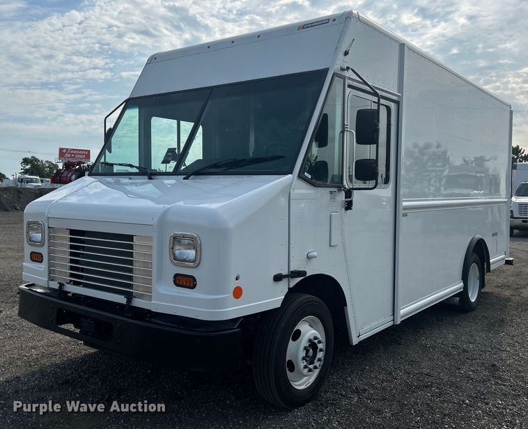 2022 Ford F59 delivery van - EG0759