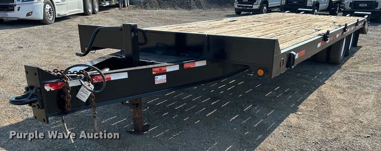 2006 Towmaster Big Tow equipment trailer - EG0913