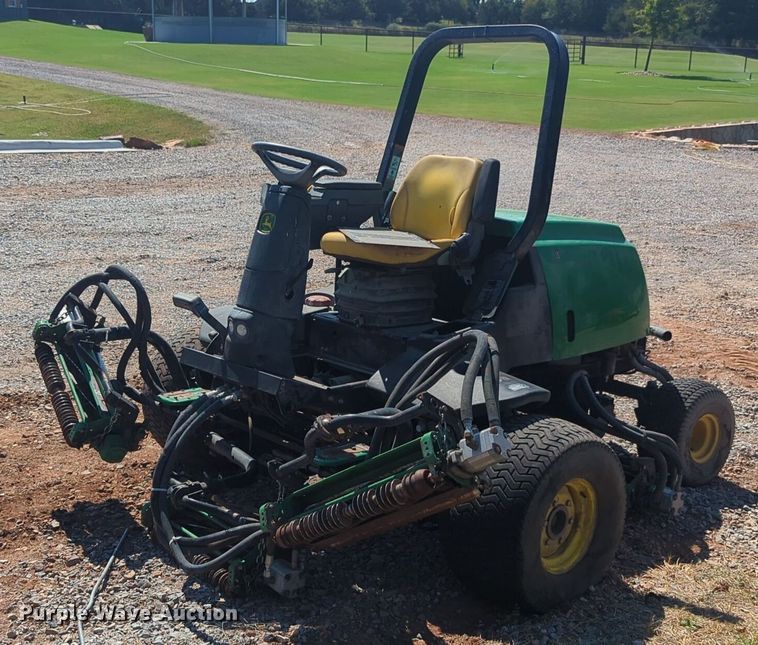 John Deere reel mower - EQ2137