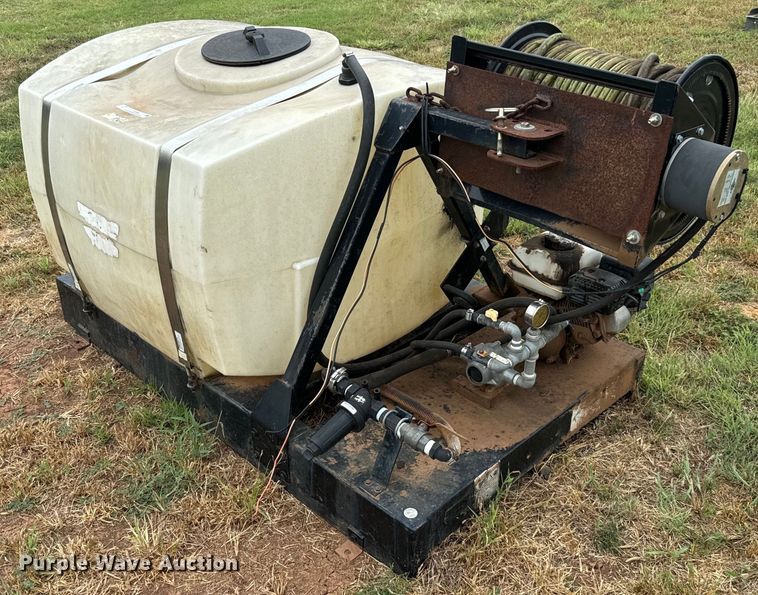 Turf sprayer - IE9048