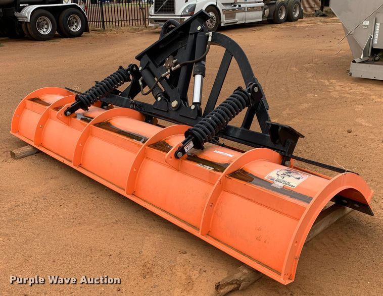 Buyers SnowDogg 166-Series 11' W snow plow - JT9789