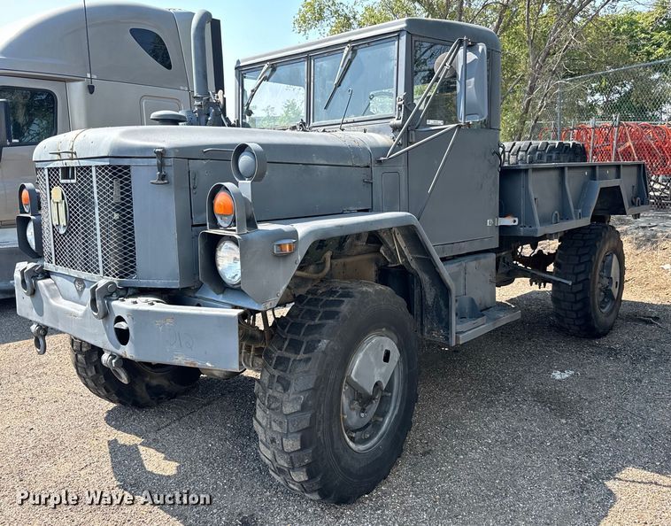 1985 AM General M35A3 flatbed truck - MV9122