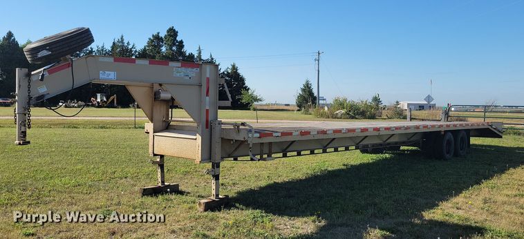 2018 Texas Pride FT835524KGN flatbed trailer - DN3504