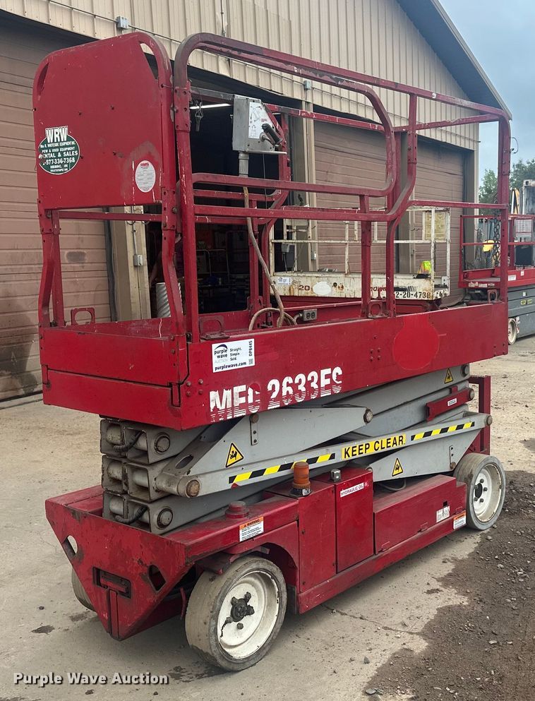2007 MEC 2633ES scissor lift - DP8445