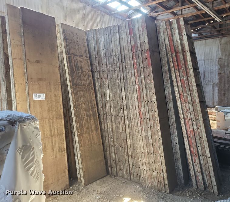 10' H concrete forms  - DR4976