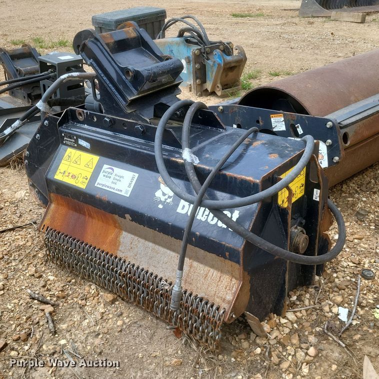 2020 Bobcat 40FM excavator flail mower - DR4997