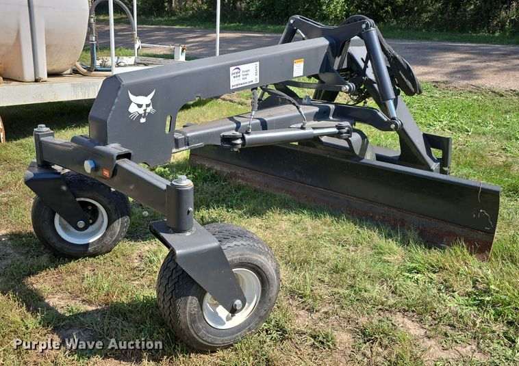 2018 Bobcat M Grader 84 skid steer grader - DS4757