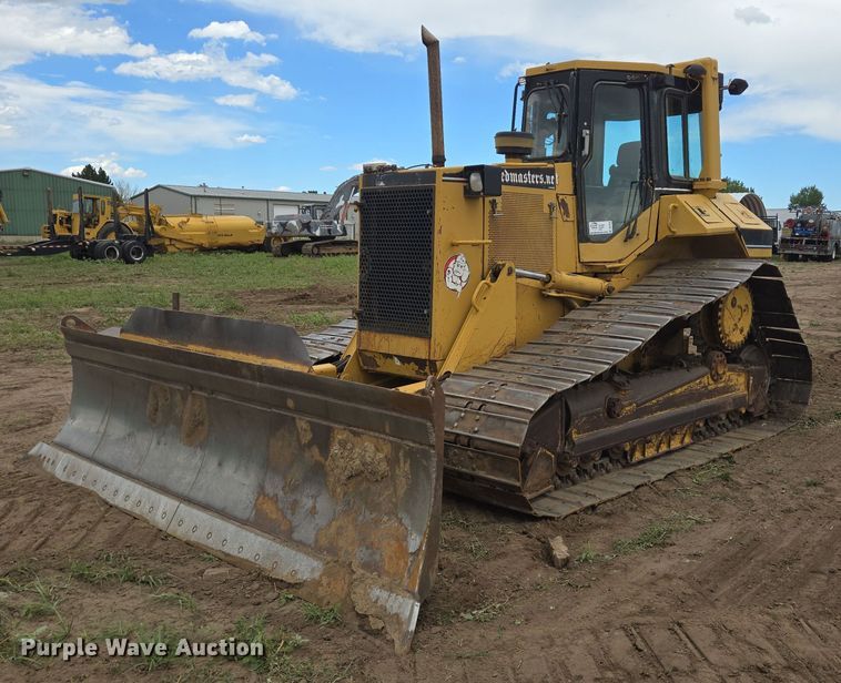 2000 Caterpillar D6M dozer - DS7520