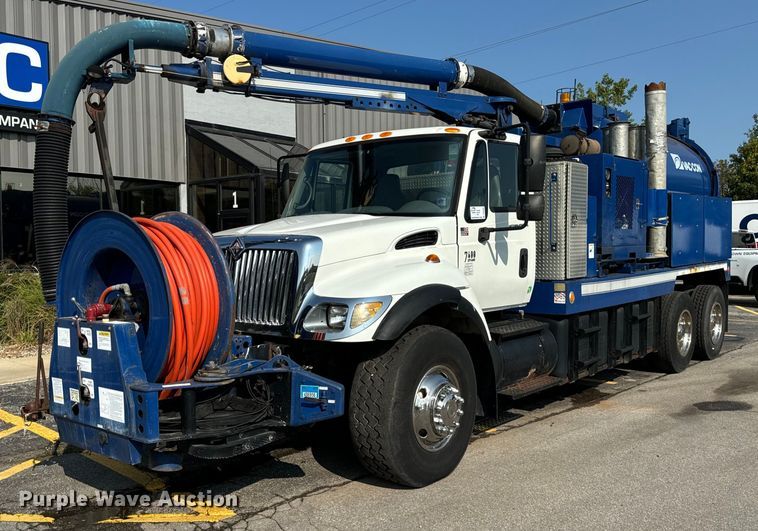 2007 International 7400 sewer jetter truck - DV5908