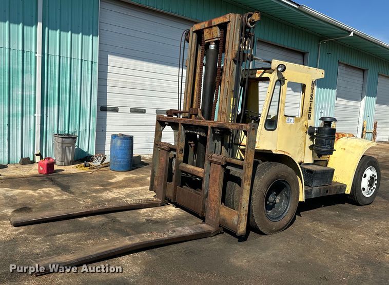 1981 Hyster H200E forklift - EE7573