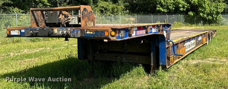 2019 Fontaine Traverse HT drop deck hydraulic tail equipment trailer - EH4438