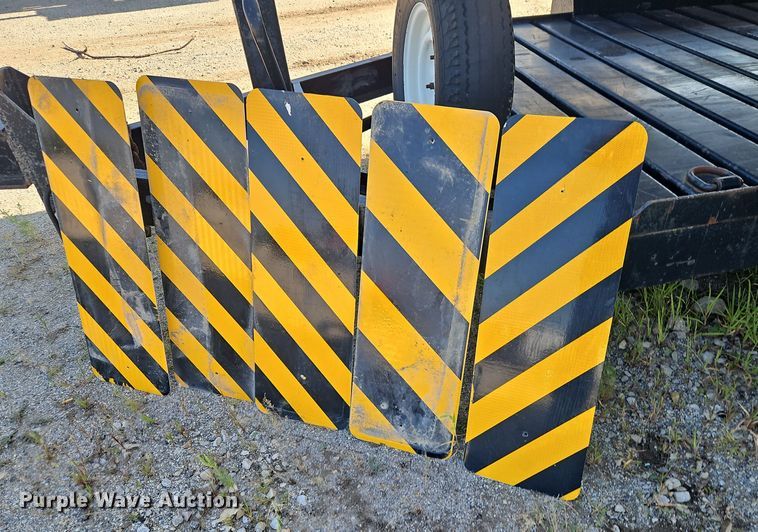 Road safety equipment - EI8285
