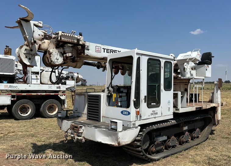IHI  IC50  track carrier with digger derrick  - EJ8915