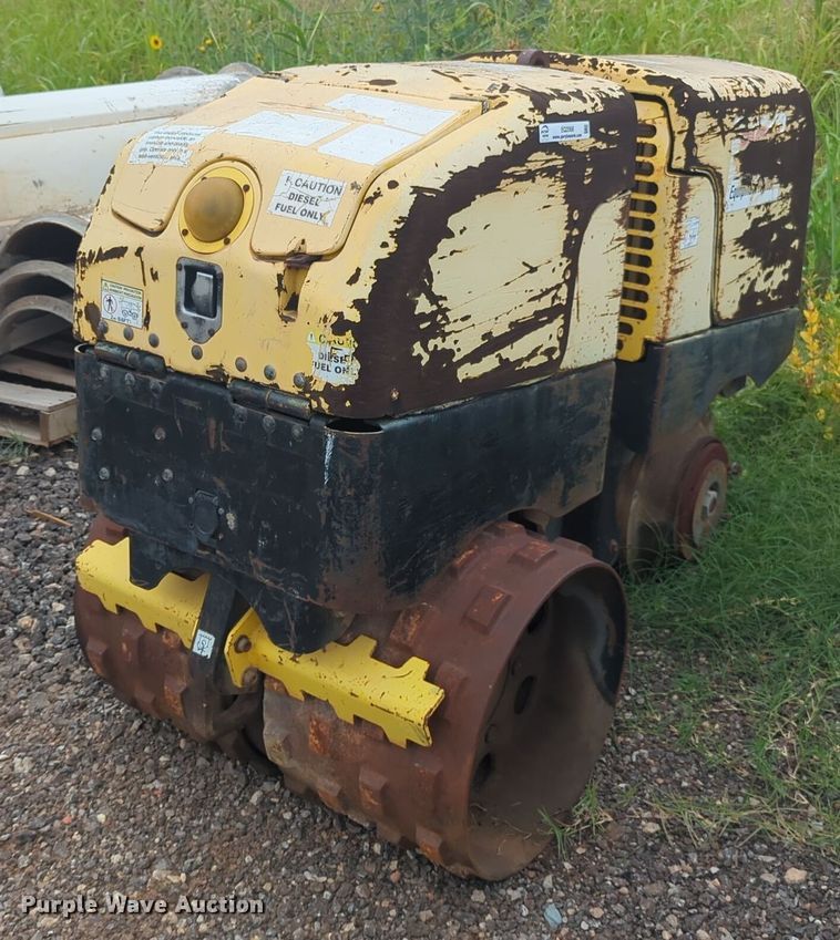 Wacker  trench compactor - EQ2068