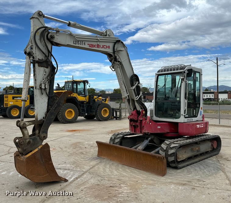 2011 Takeuchi TB180 FR mini excavator - LG9006