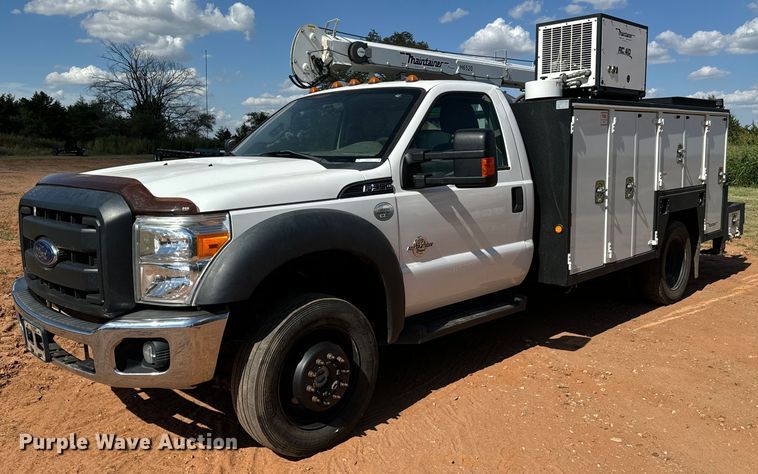 2015 Ford F550 Super Duty XL utility / service truck - MV9052