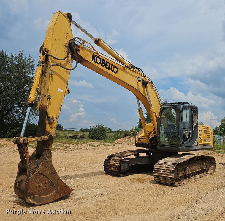 2015 Kobelco  SK210LC-9 excavator - NX9124