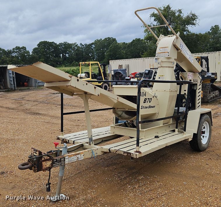 2017 FINN B70T straw blower - OJ9854