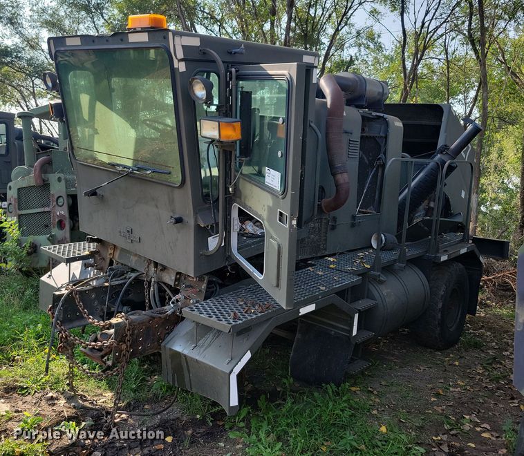 1992 Oshkosh HB2518-MP3 snow blower truck - DN3525