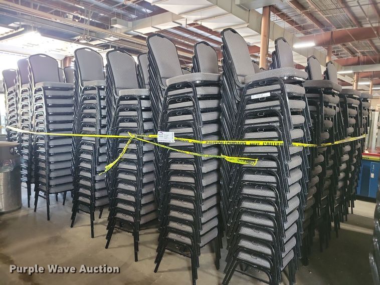 Approximately 725 chairs - DR4498