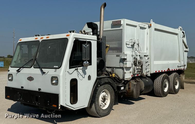 2007 Crane Carrier Low Entry refuse truck - DX1229