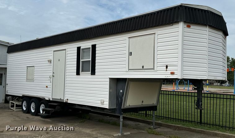2002 Scotty Trlfire safety training trailer - DX1234