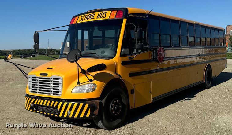 2006 Thomas school bus - DX3576
