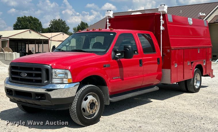 2002 Ford F550 Super Duty XL rescue vehicle - EK3251