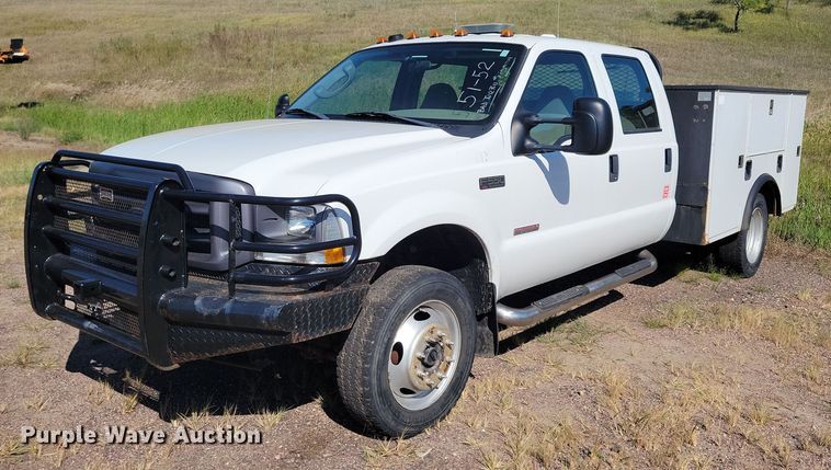 2004 Ford F550 Crew Cab utility / service truck - KA9859