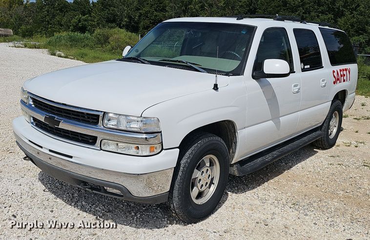 2003 Chevrolet  Suburban 1500 SUV - NX9169
