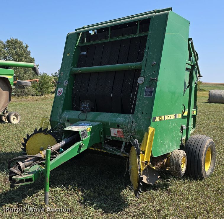 1990 John Deere 535 round baler - DS4825