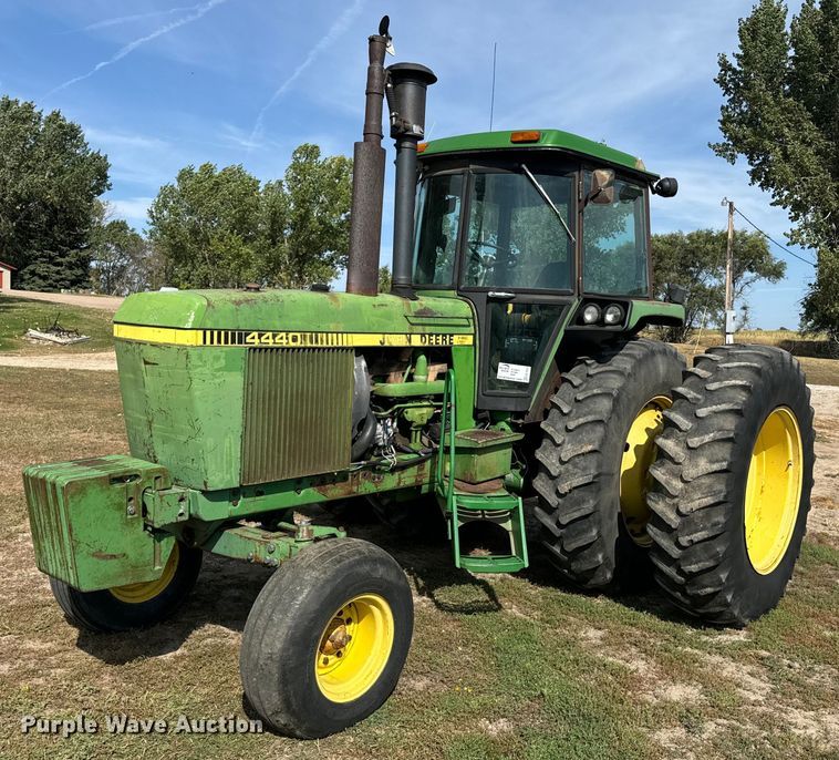 1978 John Deere 4440H tractor - EE7653