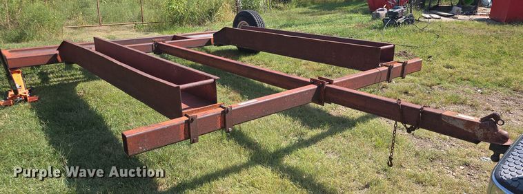 Donahue swather trailer - EK2131