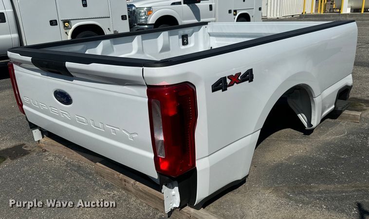 2024 Ford F250 Super Duty pickup bed - DH1269