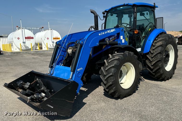 2019 New Holland PowerStar 100 MFWD tractor - DO1702