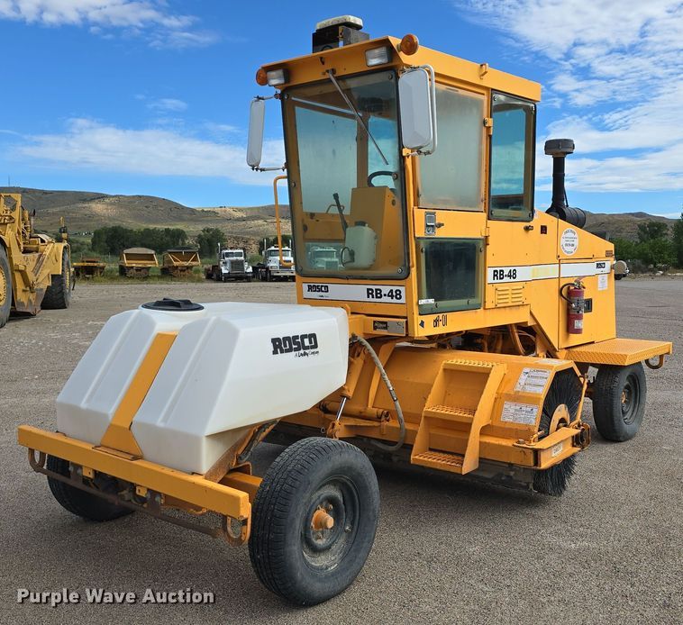 2005 Rosco RB-48 broom - EG9862