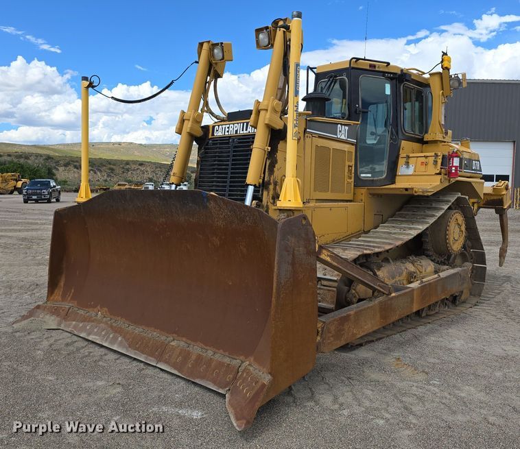 2005 Caterpillar D7R dozer - EG9863