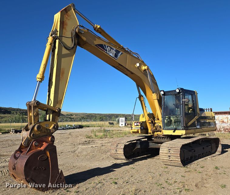 1996 Caterpillar 325B L excavator - LW9790
