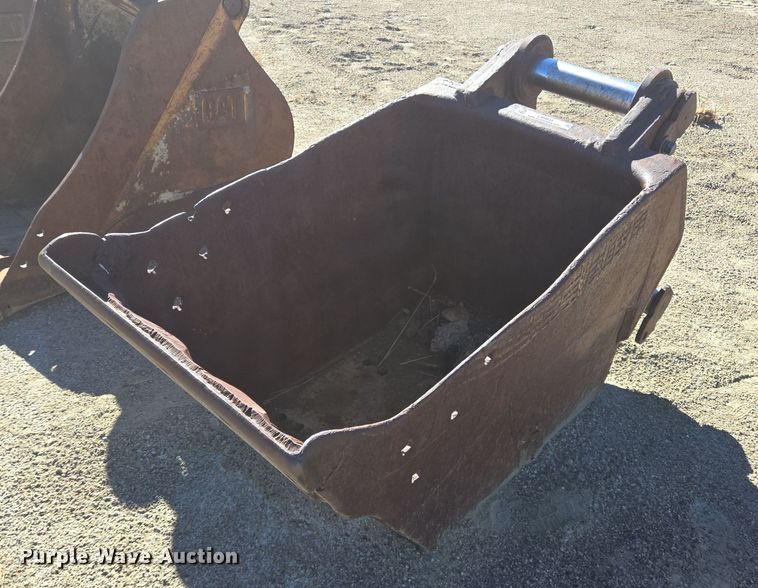 Esco excavator bucket - LW9834