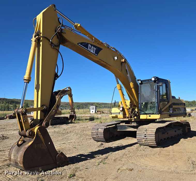 1997 Caterpillar 325B L excavator - LW9846