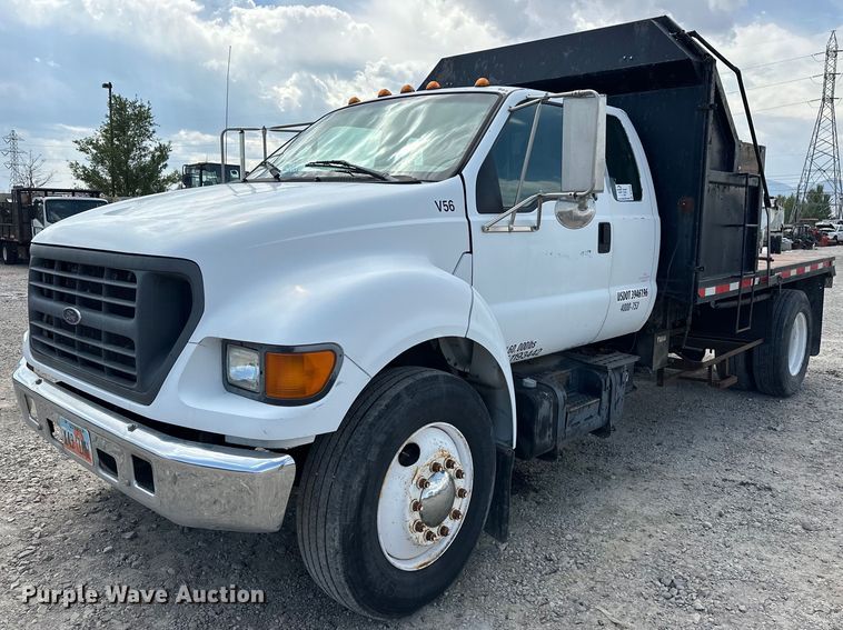 2000 Ford F650 Super Duty dump flatbed truck - DP3358