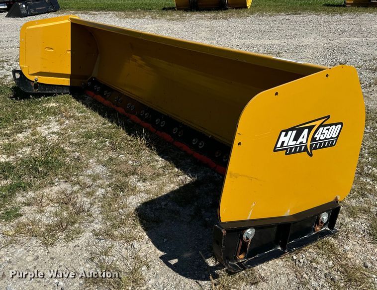 HLA 4500 snow pusher  - DV5896